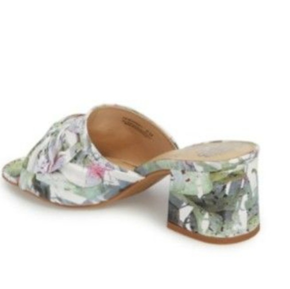 VINCE CAMUTO | Knotted Bow Mule Sandal NIB - Picture 7 of 8